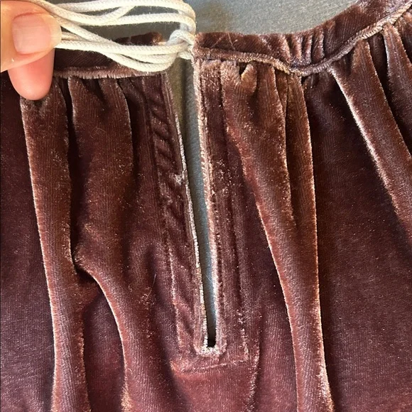 Luxurious Velvet Women's Blouse in Rich Brown - Picture 8 of 10